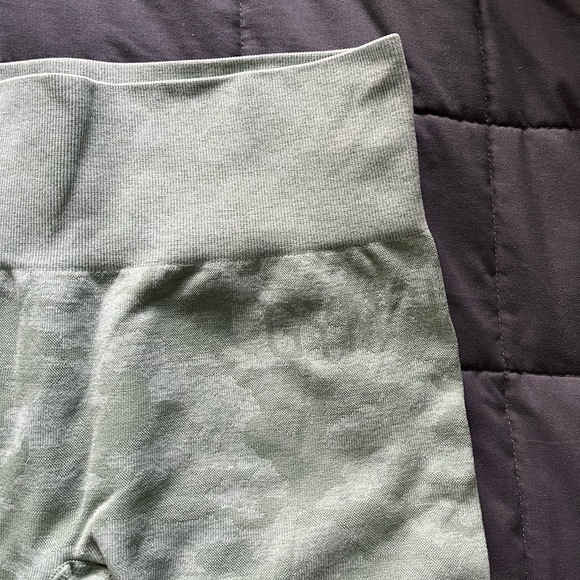 GYMSHARK ADAPT CAMO - Picture 2 of 4